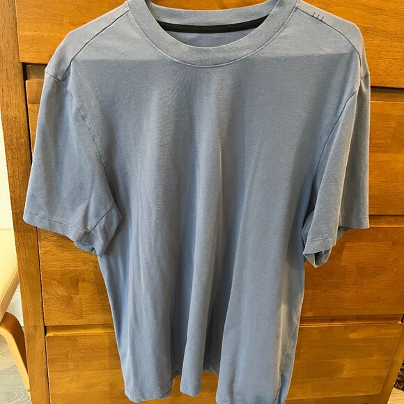 Lululemon Zeroed In Short Sleeve T - Picture 1 of 2